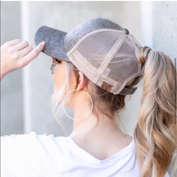 Smokey gold glitter women’s baseball cap - Picture 5 of 7